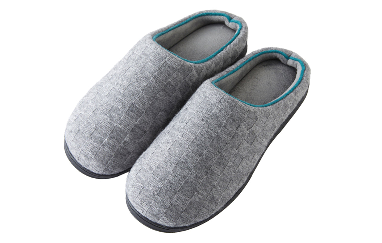 Roxoni Men’s Memory Foam Slippers, Two-Tone Quilted Indoor Outdoor House Shoes, Comfortable Slip-On Lounge Footwear with Durable Non-Slip Sole