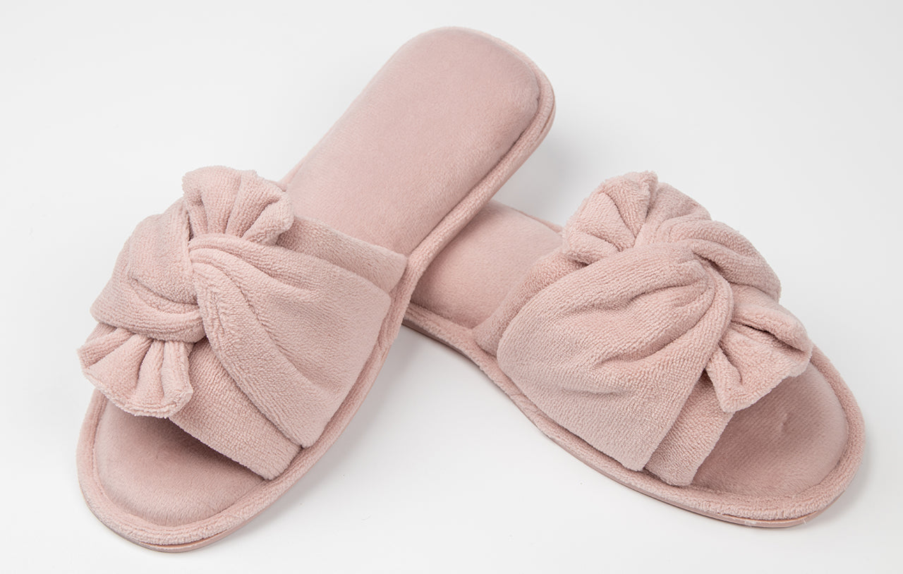 Trendy Slippers Women's Slippers Halluci Slippers Wholesale